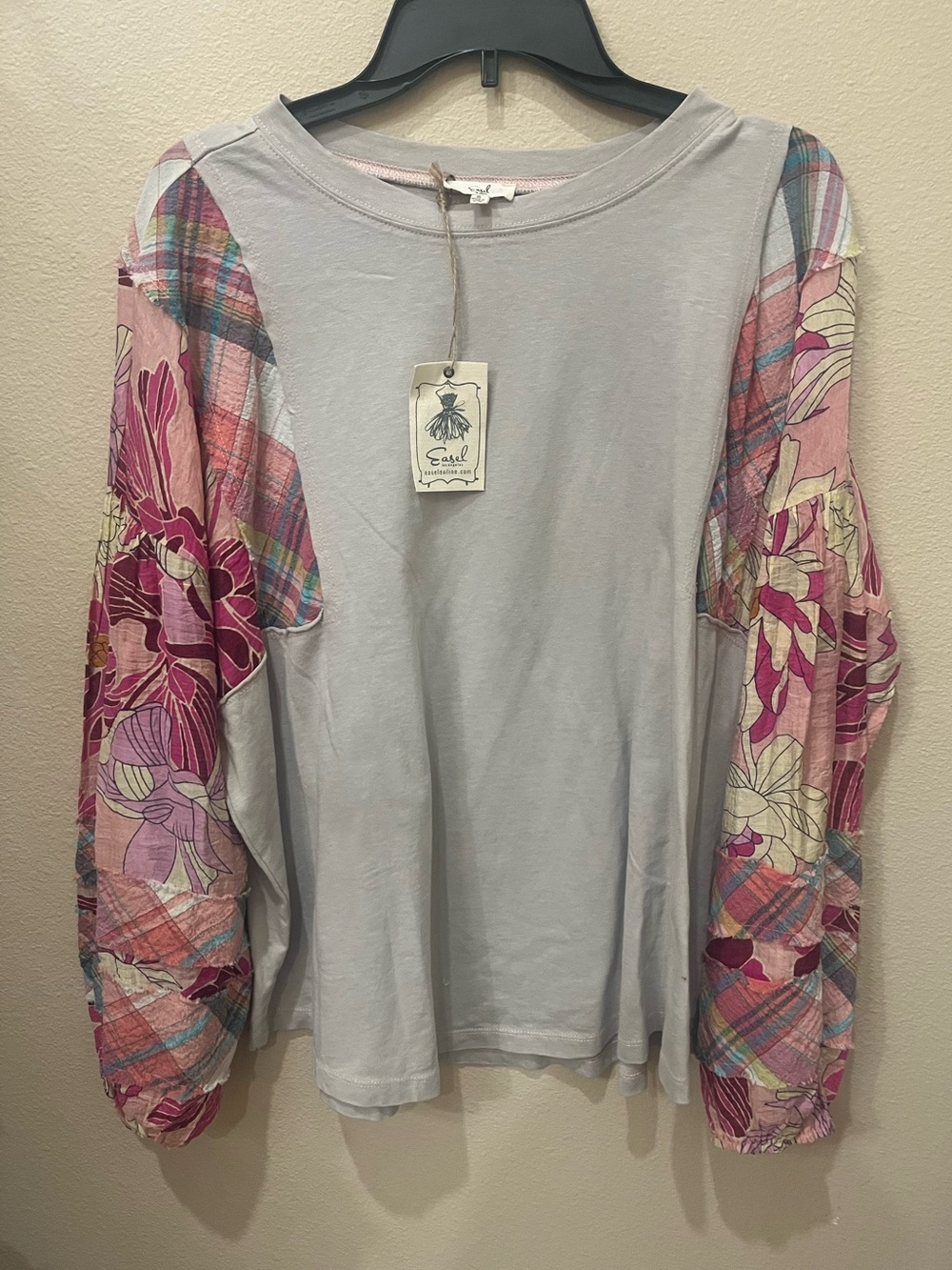 easel Light Gray Pullover with Pink Floral Patchwork Sleeves